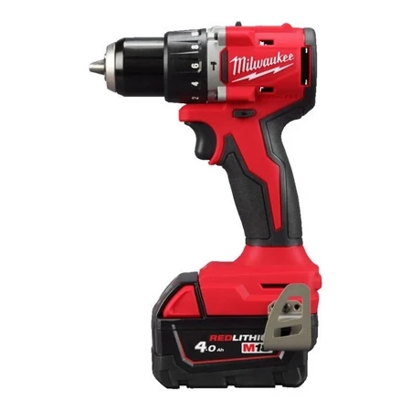 Wiertarko-wkrętarka MILWAUKEE M18 BLPDRC-422C, z akumulatorem, z walizką