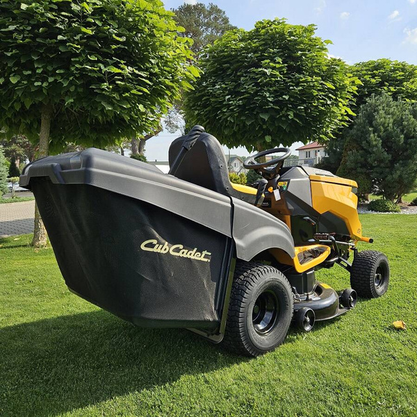 Kosiarka Traktorek ogrodowy CUB CADET XT2 QR106 + olej + dostawa gratis! OD RĘKI!
