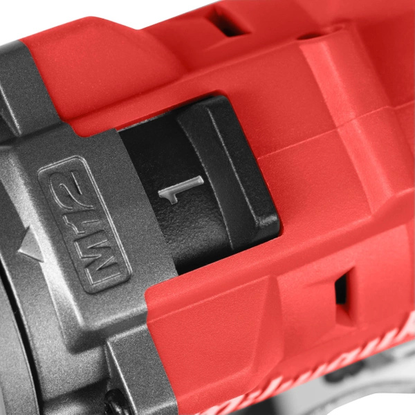 Wiertarko-wkrętarka MILWAUKEE M12 FDD2-202X