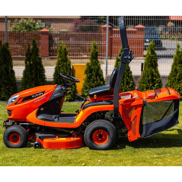 Traktorek ogrodowy Kubota GR 1600 II