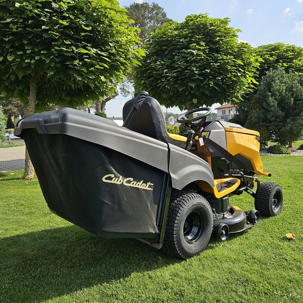 Kosiarka Traktorek ogrodowy CUB CADET XT2 QR106 + olej + dostawa gratis!