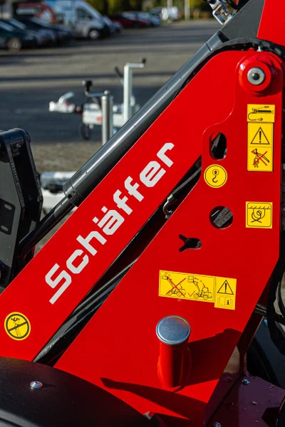  Ładowarka przegubowa kompaktowa Schaffer 2028