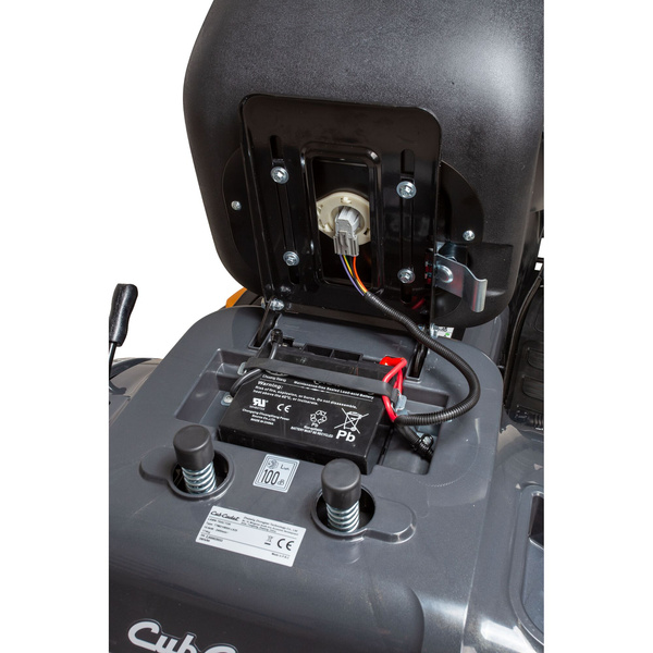 Kosiarka Traktorek ogrodowy CUB CADET LT3 S108 + olej + dostawa gratis!