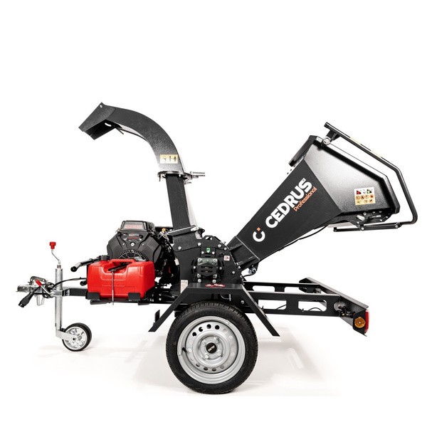 Rozdrabniacz rębak na przyczepie Jonco Cedrus R13A/A z homologacją