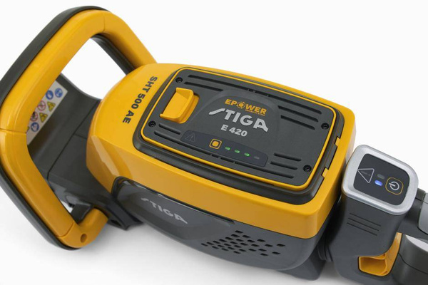 Sekator akumulatorowy STIGA HT 500e 48V zestaw z baterią 2Ah