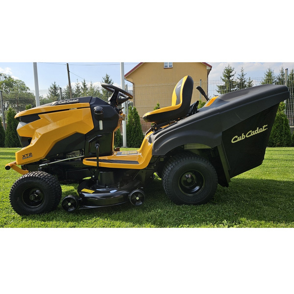Kosiarka Traktorek ogrodowy CUB CADET XT2 QR106 + olej + dostawa gratis!