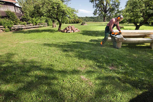 Pilarka spalinowa STIHL MS 231. 3/8"P, PM3, długość prowadnicy 35cm