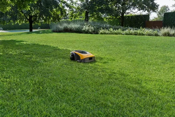 Robot koszący STIGA  A 1500