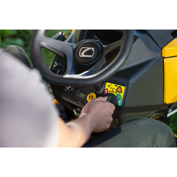 Kosiarka Traktorek ogrodowy CUB CADET XT3 QS127