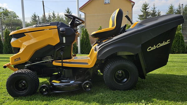 Kosiarka Traktorek ogrodowy CUB CADET XT2 QR106 + olej + dostawa gratis!
