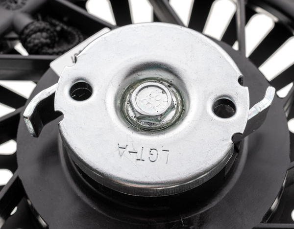 Rozrusznik Kohler XT675;775 kpl.
CZĘŚĆ ORYGINALNA