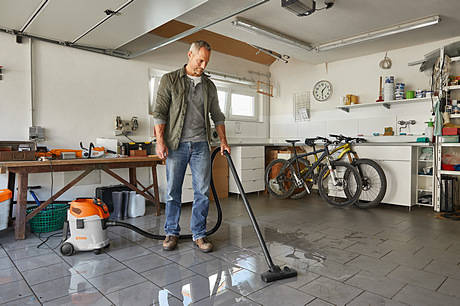 Odkurzacz  STIHL  SE 33 