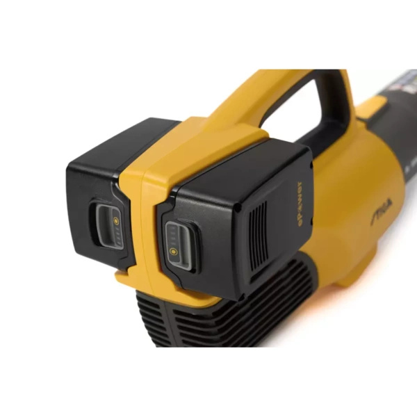  Dmuchawa akumulatorowa  STIGA BL 300e zestaw