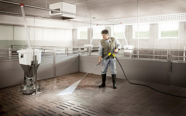 Myjka ciśnieniowa KARCHER HDS 8/18-4 CX  1.174-906.0